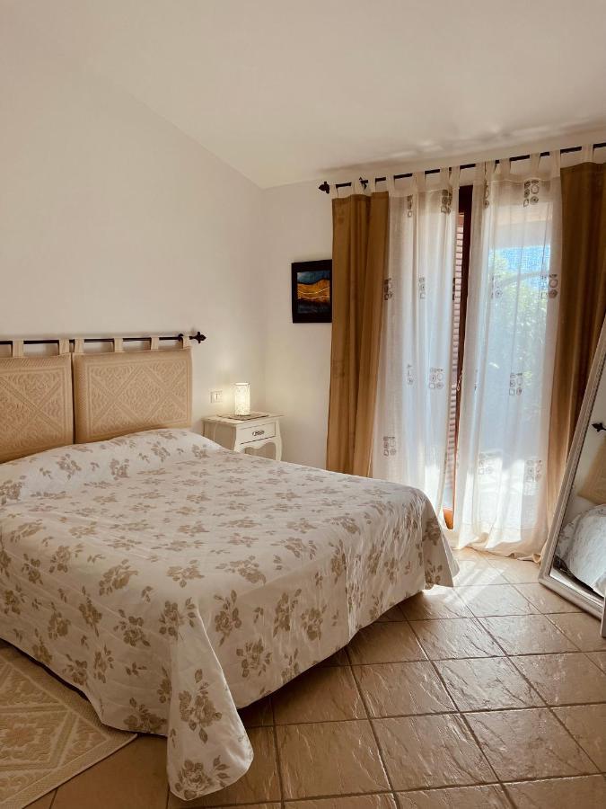 Villa A Golfo Aranci Con Vista Su Tavolara Marinella  Extérieur photo