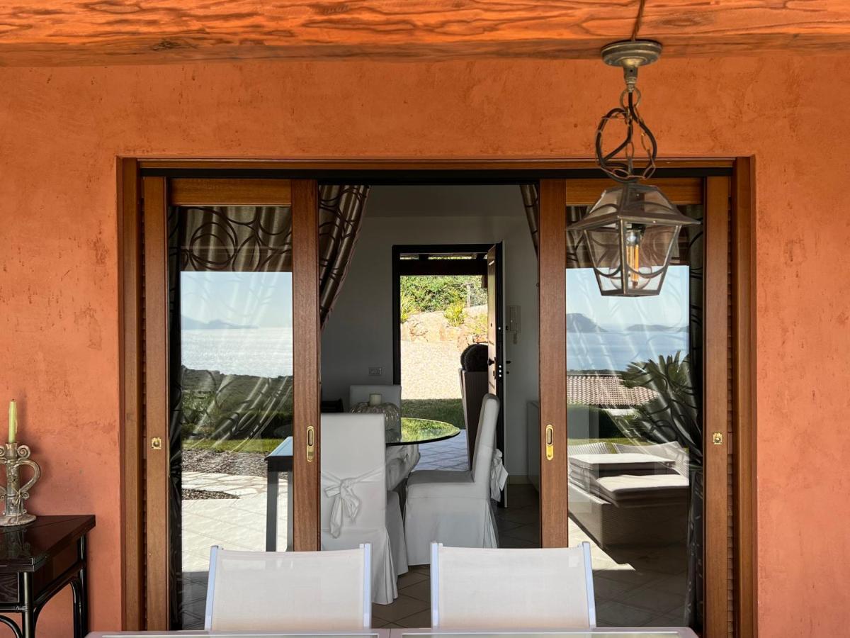 Villa A Golfo Aranci Con Vista Su Tavolara Marinella  Extérieur photo