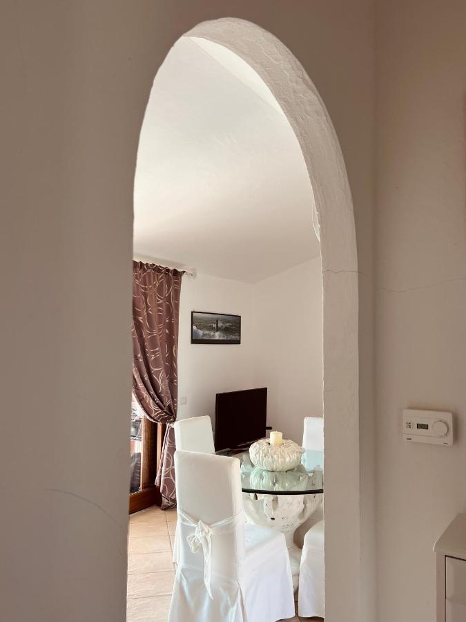 Villa A Golfo Aranci Con Vista Su Tavolara Marinella  Extérieur photo
