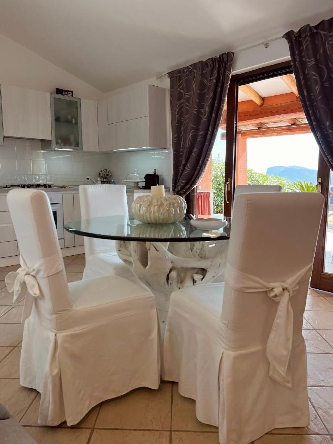 Villa A Golfo Aranci Con Vista Su Tavolara Marinella  Extérieur photo